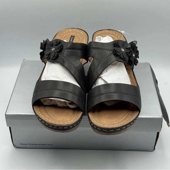 Good Choice Rita Black Wedge Sandals Size 10 - Picture 2 of 7